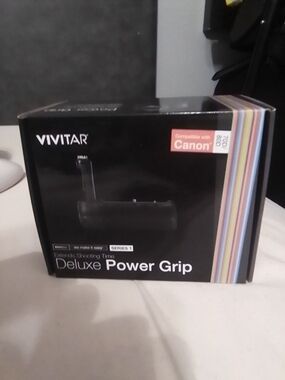 Vivitar Deluxe Power Grip for Canon — Black